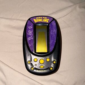 Radica King Pin Bowling‎ Handheld Game 3733 TESTED AND WORKS